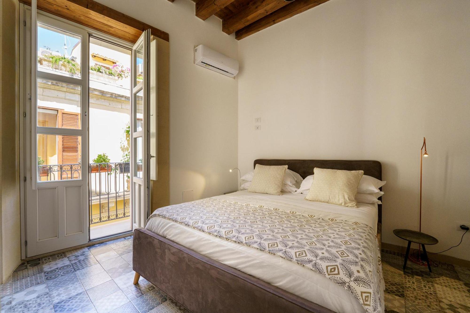 Suite with Terrace,1585516090:JPEG
